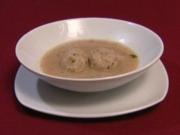 Leichte Grünkernsuppe mit Markklößchen (Horst Janson) - Rezept