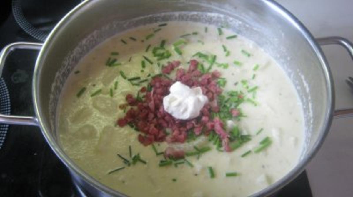 Feine Kartoffelcremesuppe mit Schinken - Rezept - kochbar.de