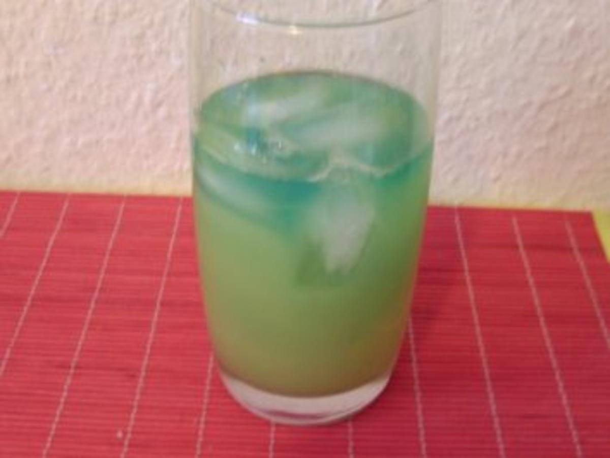 *Drinks mit Alkohol - Green Morning oder Grüne Witwe - Rezept - kochbar.de