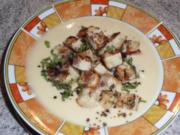 Süppchen: Blumenkohlsuppe mit Muskat-Croutons - Rezept
