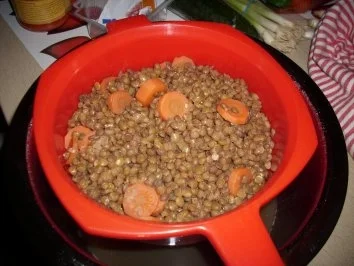 Rezept: Feuriger Linseneintopf Feuriger Linseneintopf - Rezept