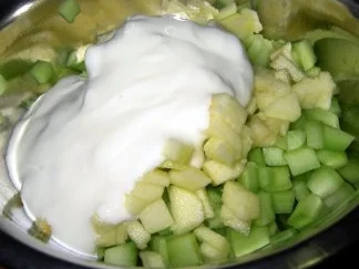 Gurken-Apfel-Salat mit Ingwer und Minze - Rezept - Bild Nr. 7