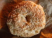 Rezept: Bagels mit Sesam Bagels mit Sesam - Rezept