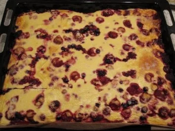 Rezept: Beerenkuchen mit Schmandcreme Bild Nr. 6 Beerenkuchen mit Schmandcreme - Rezept - Bild Nr. 6