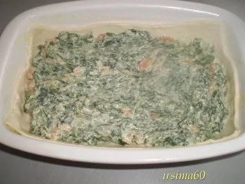 Rezept: Blätterteigpastete mit Räucherlachs und Spinat Bild Nr. 8 Blätterteigpastete mit Räucherlachs und Spinat - Rezept - Bild Nr. 8