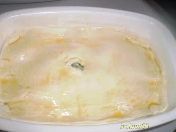 Rezept: Blätterteigpastete mit Räucherlachs und Spinat Bild Nr. 9 Blätterteigpastete mit Räucherlachs und Spinat - Rezept - Bild Nr. 9