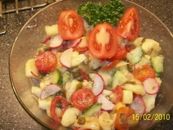 Rezept: Salat - Knackiger Kartoffelsalat Bild Nr. 4 Salat - Knackiger Kartoffelsalat - Rezept - Bild Nr. 4