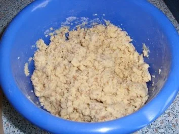 Streuselkuchen mit Apfel und Schmand - Rezept