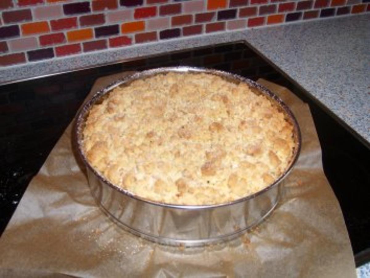 Streuselkuchen mit Apfel und Schmand - Rezept - Bild Nr. 5