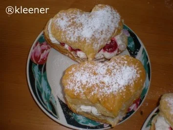 Rezept: Valentinstagsherzen mit Himbeeren Valentinstagsherzen mit Himbeeren - Rezept