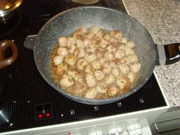 Rezept: Diese Hackbälle heißen.. Bild Nr. 5 Diese Hackbälle heißen.. - Rezept - Bild Nr. 5