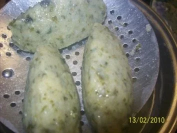 Kartoffelklöße aus rest von Grünkohl Püree - Rezept - Bild Nr. 7