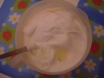 Rezept: TORTE: MOCCA-HASELNUSS-TORTE Bild Nr. 6 TORTE: MOCCA-HASELNUSS-TORTE - Rezept - Bild Nr. 6