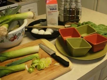 Rezept: Eier- gebackene Eier mit creme Lauch - Schnell und einfach- vorspeise oder kleines Essen Eier- gebackene Eier mit creme Lauch - Schnell und einfach- vorspeise oder kleines Essen - Rezept