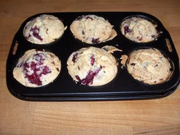 ¨Eierlikör-Himbeer-Muffins¨ - Rezept - Bild Nr. 7