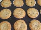 Grieß-Haselnuss-Muffins mit Kirschen - Rezept
