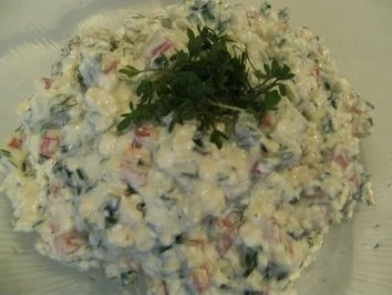 Rezept: KLEINGEBÄCK - Nußbrötchen mit Hüttenkäse Bild Nr. 3 KLEINGEBÄCK - Nußbrötchen mit Hüttenkäse - Rezept - Bild Nr. 3