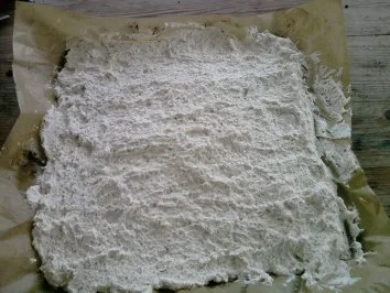 Rezept: Nuss-Sahneschnitten Bild Nr. 3 Nuss-Sahneschnitten - Rezept - Bild Nr. 3