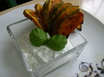 Kürbisspalten mit Quarkdip - Rezept - Bild Nr. 2