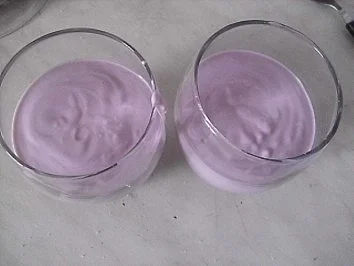 Rezept: Schichtjoghurt Bild Nr. 5 Schichtjoghurt - Rezept - Bild Nr. 5