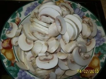 Rezept: kalfsfricassee mit Säure Eier-Soße Bild Nr. 5 kalfsfricassee mit Säure Eier-Soße - Rezept - Bild Nr. 5