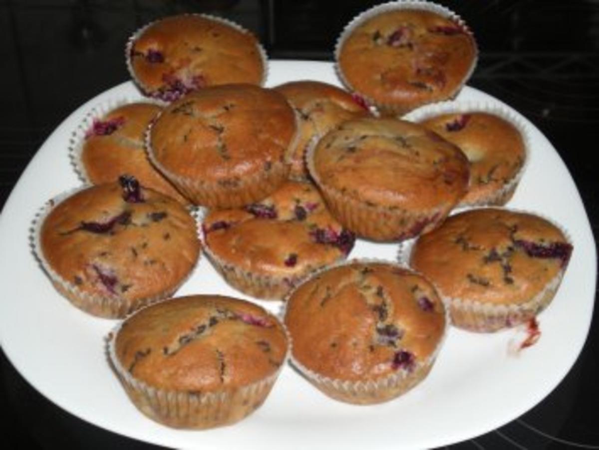 Valentinstags- Muffins ( Stracciatella- Beeren- Muffin) - Rezept - Bild Nr. 7