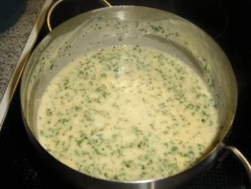 Rezept: Petersiliensoße mit gekochten Rindfleisch Bild Nr. 6 Petersiliensoße mit gekochten Rindfleisch - Rezept - Bild Nr. 6