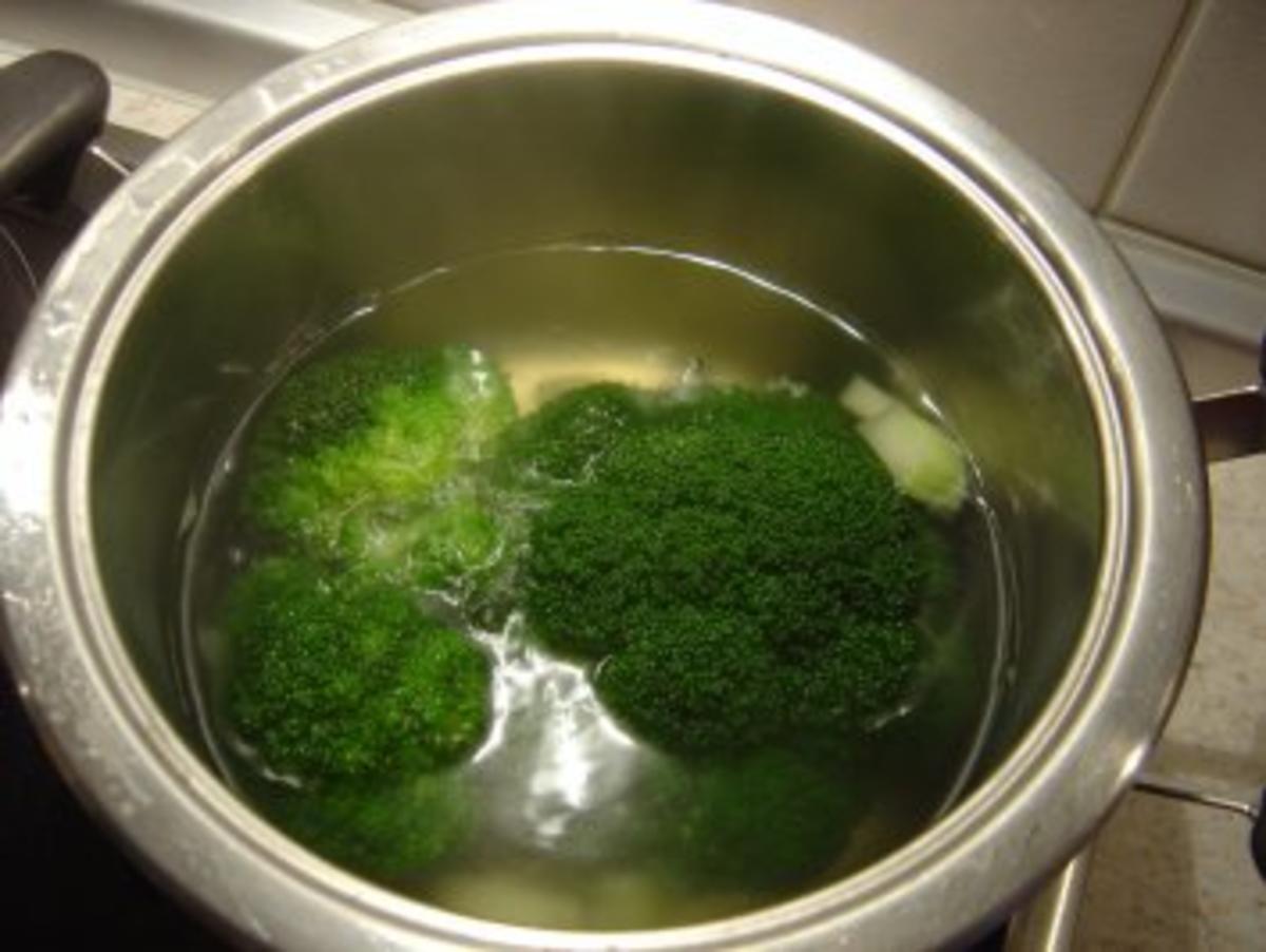 Broccolie-Creme-Suppe - Rezept - Bild Nr. 3
