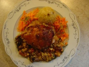 Putenoberkeule im Broccolie-Möhrenbett - Rezept - Bild Nr. 2