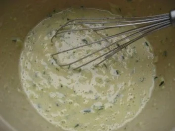 Zucchini - Pfannkuchen.( einfach und lecker ) - Rezept - Bild Nr. 4