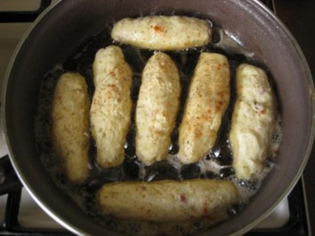 Kartoffeln - röllchen mit Speck und Sauerkraut. - Rezept