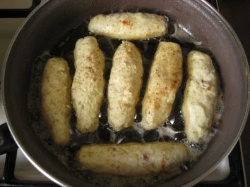 Kartoffeln - röllchen mit Speck und Sauerkraut. - Rezept