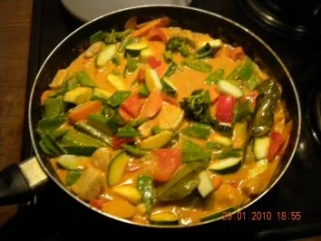 Rezept: Hühnchen Curry Bild Nr. 3 Hühnchen Curry - Rezept - Bild Nr. 3