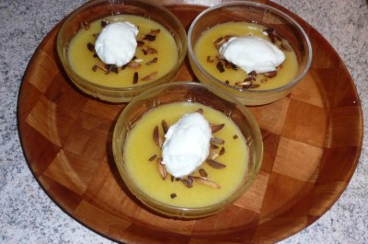 Bilder für Dessert: Apfel-Grießflammeri - Rezept