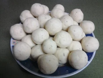 Rezept: Schneebällchen Bild Nr. 8 Schneebällchen - Rezept - Bild Nr. 8