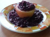 Gemüse: Rotkohl in Apfelhälften - Rezept