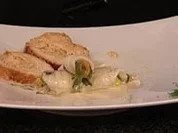 Gefüllte Schollenfiletröllchen mit Parmesanbaguette - Rezept