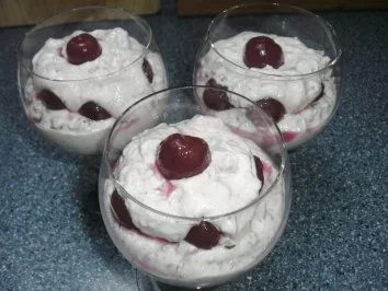 Rezept: Kirsche trifft Quark..... Kirsche trifft Quark..... - Rezept