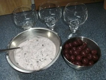 Rezept: Kirsche trifft Quark..... Bild Nr. 2 Kirsche trifft Quark..... - Rezept - Bild Nr. 2