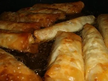 Herzhafte Knusperröllchen - Rezept