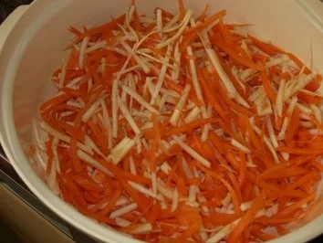 Rezept: Salatbar: KAROTTEN - PASTINAKEN - SALAT Bild Nr. 3 Salatbar: KAROTTEN - PASTINAKEN - SALAT - Rezept - Bild Nr. 3