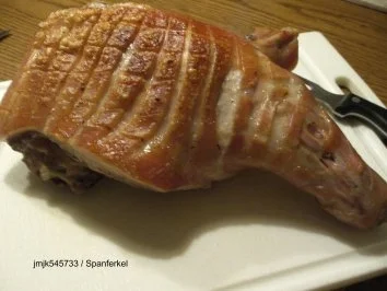 Rezept: Spanferkelkeule Spanferkelkeule - Rezept