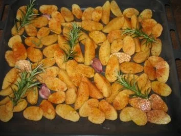 Rezept: Knusprige Ofenkartöffelchen Knusprige Ofenkartöffelchen - Rezept