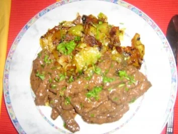 Röschele mit Bratkartoffeln ( Brägele) - Rezept