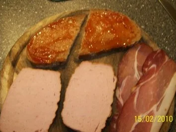 Rezept: kleiner Snack - Aus dem Backofen - Überbackenen Fleischkäse ♥ ♥ ♥ Bild Nr. 3 kleiner Snack - Aus dem Backofen - Überbackenen Fleischkäse ♥ ♥ ♥ - Rezept - Bild Nr. 3