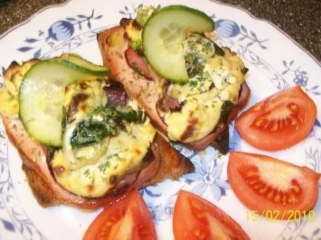 Rezept: kleiner Snack - Aus dem Backofen - Überbackenen Fleischkäse ♥ ♥ ♥ kleiner Snack - Aus dem Backofen - Überbackenen Fleischkäse ♥ ♥ ♥ - Rezept