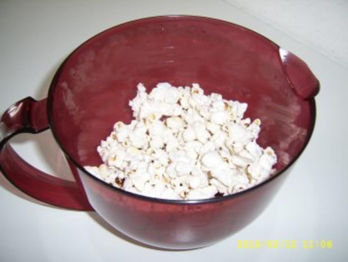 Bilder für Popcorn mit Mais Körner und etwas Zucker oder Salz Rezept