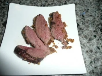 Rezept: WILD/Hauptgericht:Rehrücken in der Haselnusskruste WILD/Hauptgericht:Rehrücken in der Haselnusskruste - Rezept