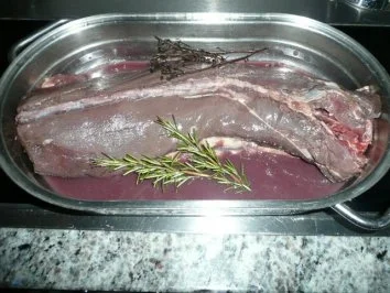 Rezept: WILD/Hauptgericht:Rehrücken in der Haselnusskruste Bild Nr. 2 WILD/Hauptgericht:Rehrücken in der Haselnusskruste - Rezept - Bild Nr. 2