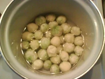 Geflügel: Hähnchen-Rosenkohlspieße mit schwarzem Thailändischen Klebreis - Rezept - Bild Nr. 6